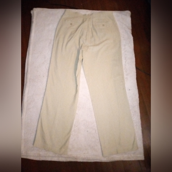 "STEVE HARVEY" LINEN, KHAKI'S, PLEATED SLACKS - Picture 3 of 13